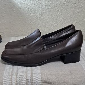 Munro American Brown Leather Loafers 7 N Women